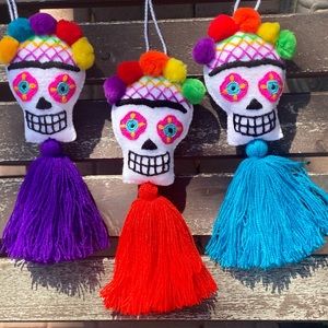 Mexican tassels
